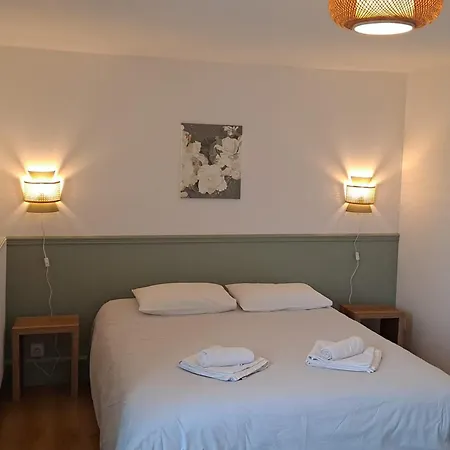 Germonville, 4 Pièces, 6 Personnes - Fr-1-584-167 * Germonville