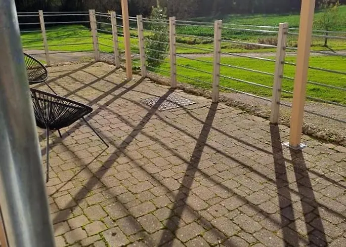 Hébergement de vacances Germonville, 4 Pièces, 6 Personnes - Fr-1-584-167 Germonville